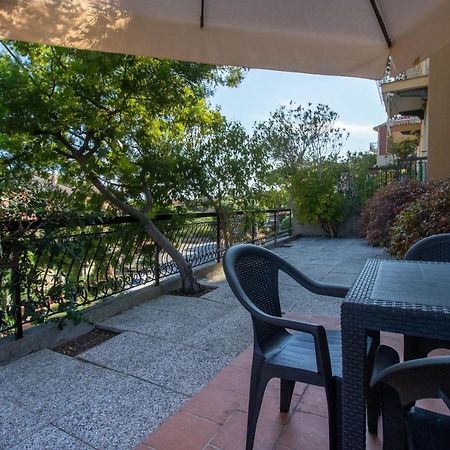 Luminoso Appartamento Con Ampia Terrazza سان بارتولومِيو آل ما المظهر الخارجي الصورة